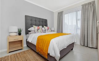 2 Bedroom Apartment in Louwlardia
