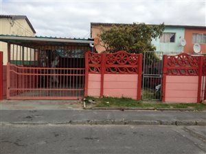 3 Bed House in Lotus River