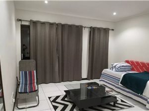 Bachelor apartment in Sunninghill