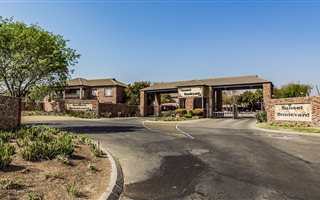 2 Bedroom Townhouse in Sonneveld
