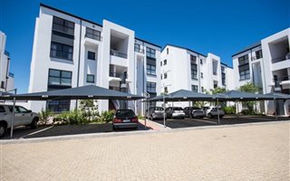 2 Bedroom Apartment in De Velde