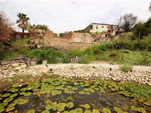 1463 m² Land available in Eastford Glen