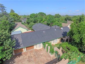 5 Bed House in Lyttelton Manor