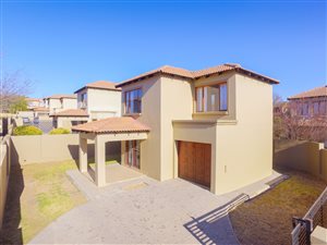 2 Bed Simplex in Kyalami Hills