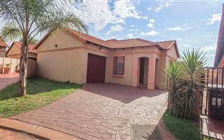 3 Bedroom House in Heatherview