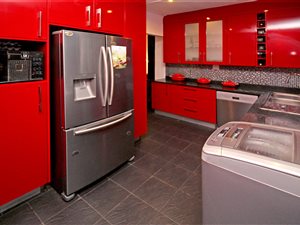 3 Bed House in Greymont