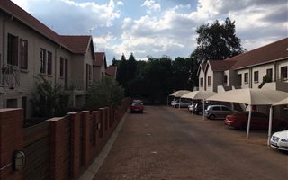 1 Bedroom Duplex in Saxonwold