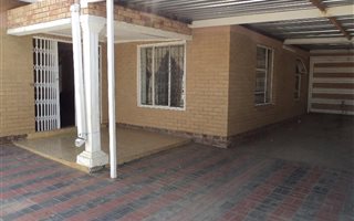 3 Bedroom House in Kroonstad