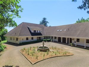 6 Bed House in Winterskloof