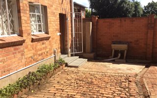 1 Bedroom Garden Cottage in Pietermaritzburg Central