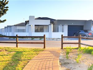 3 Bed House in Tableview