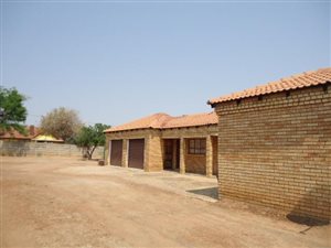4 Bed House in Hammanskraal