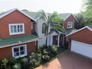 4 Bed House in Mt Edgecombe Estate 1 & 2
