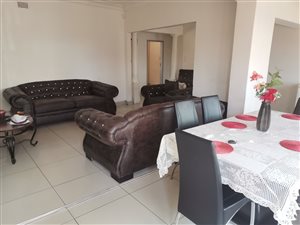 3 Bed House in Mackenzieville