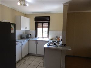 1 Bed Apartment in Helderkruin