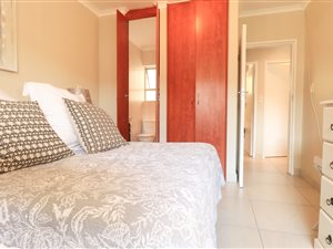 2 Bed Apartment in Benmore Gardens
