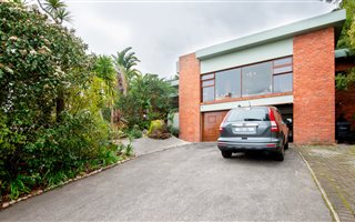 3 Bedroom House in Old Place