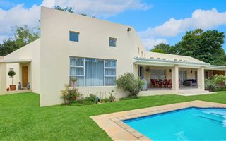 4 Bedroom House in Craighall Park