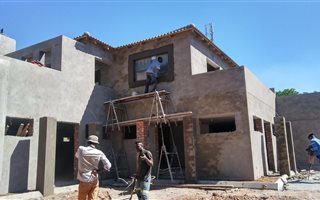 2 Bedroom House in Oos-Einde