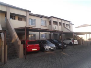 2 Bed Townhouse in Elspark