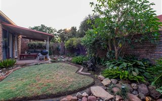 3 Bedroom Simplex in Die Wilgers
