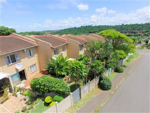 3 Bed Duplex in Bluff