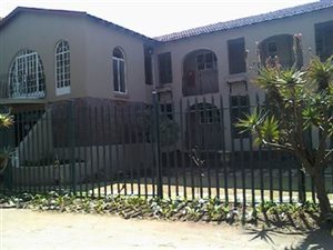 1 Bed Flat in Germiston Central