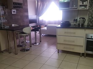 2 Bed Apartment in Sunnyside