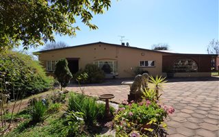 9811 m² Farm in Benoni AH
