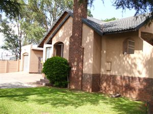 3 Bed House in Marlands
