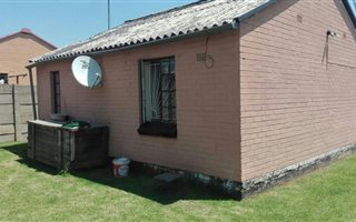 1 Bedroom House in Nigel