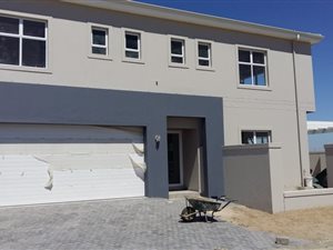 4 Bed House in Sandown