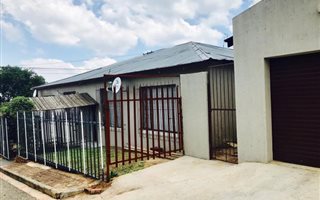 3 Bedroom House in Elsburg