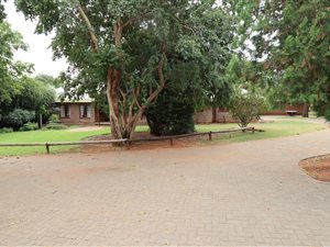 5 Bed House in Bainsvlei