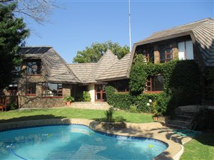 5 Bed House in Lonehill