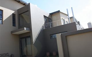 4 Bedroom House in The Meadows