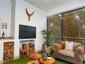 2 Bed Apartment in Menlo Park