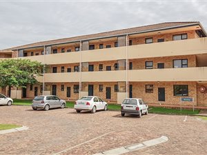 2 Bed Apartment in Grahamstown Central