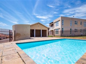 3 Bed Townhouse in Mondeor