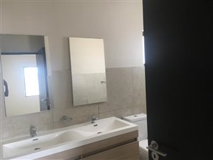 2 Bed Flat in Willaway