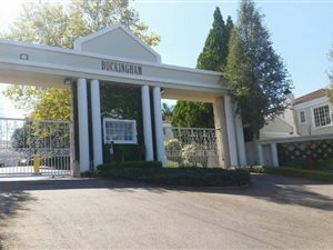 2 Bed Duplex in Sterrewag