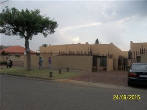 2 Bed Townhouse in Turffontein