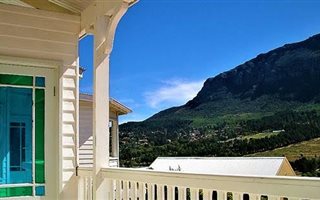 4 Bedroom House in Hout Bay and surrounds