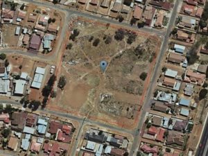 1.6 ha Land available in Mabopane