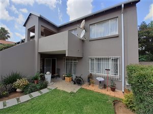 2 Bed Townhouse in Brackendowns
