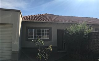 3 Bedroom Cluster in Eveleigh