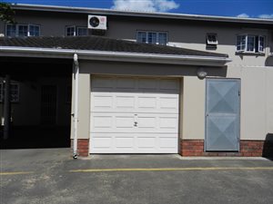 2 Bed Apartment in Richards Bay Central