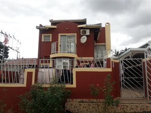 5 Bed Simplex in Trenance Manor