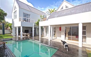 4 Bedroom House in Sunset Links