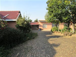 2.5 ha Farm in Laezonia